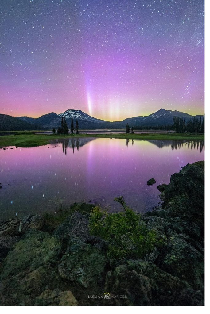 See The Incredible Northern Lights Display From Oregon This Weekend!