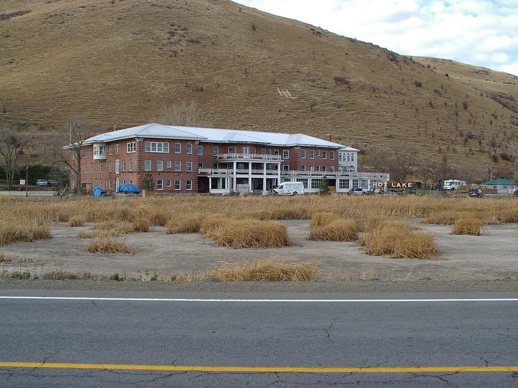 haunted places oregon