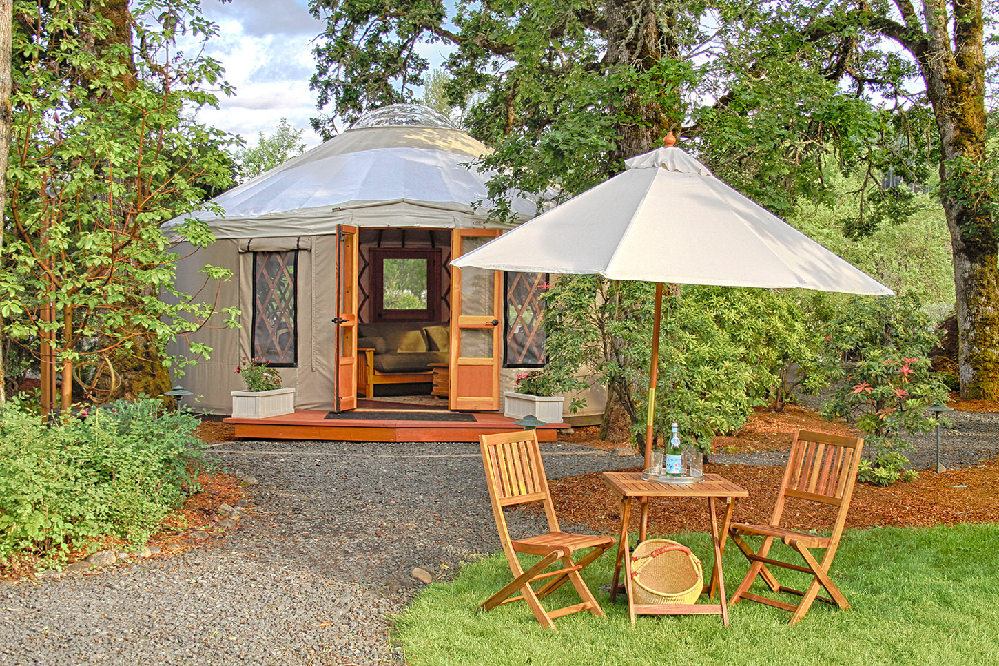 Oregon Company Will Build You a Beautiful Yurt For Less Than You Think