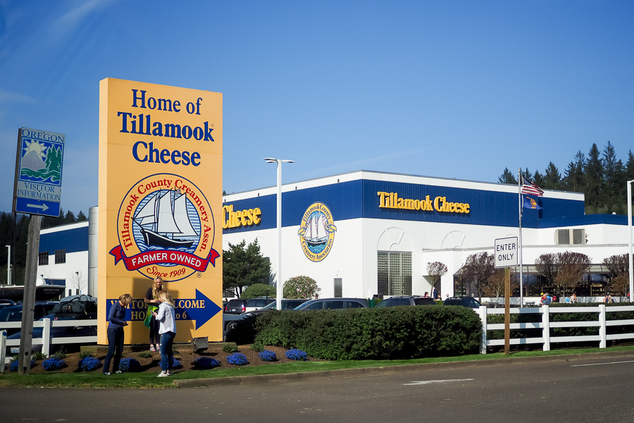 tillamook-cheese-factory-0001