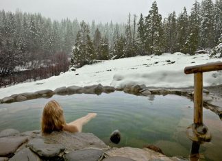 Breitenbush Hot Springs