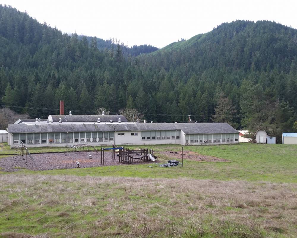 This Rural Oregon Town Can Be All Yours Just Under 4,000,000