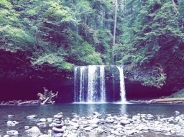Oregon Waterfall Hike