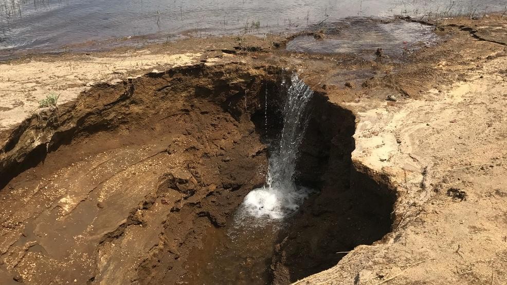 Big Ass Sinkhole Opens Up Near Campground In Oakridge That