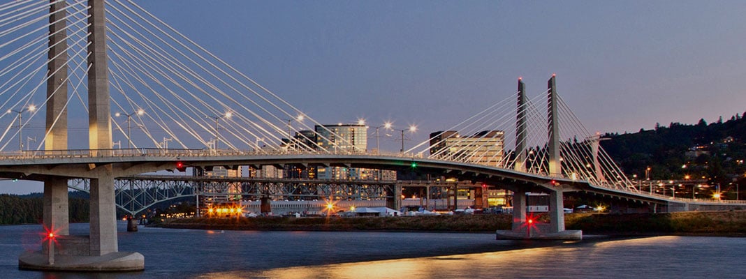 Portland, Oregon skyline and landscape