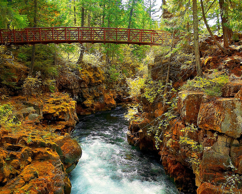 Rogue River Gorge Falls, Jackson County, Oregon - Northwest