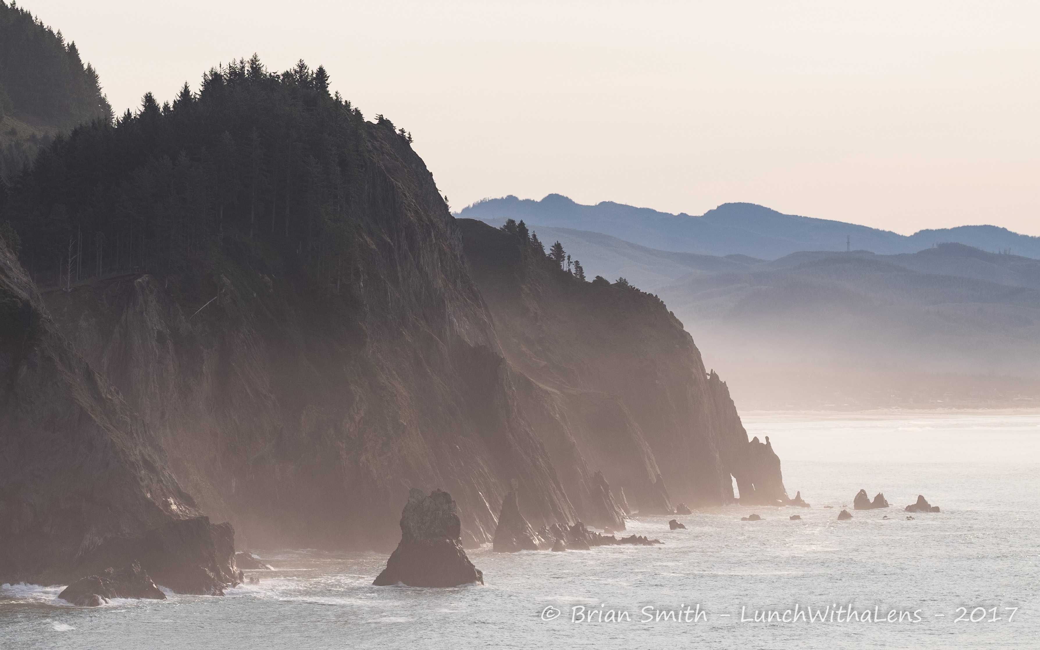 Best Beaches In Oregon, Cliffs At The Coast