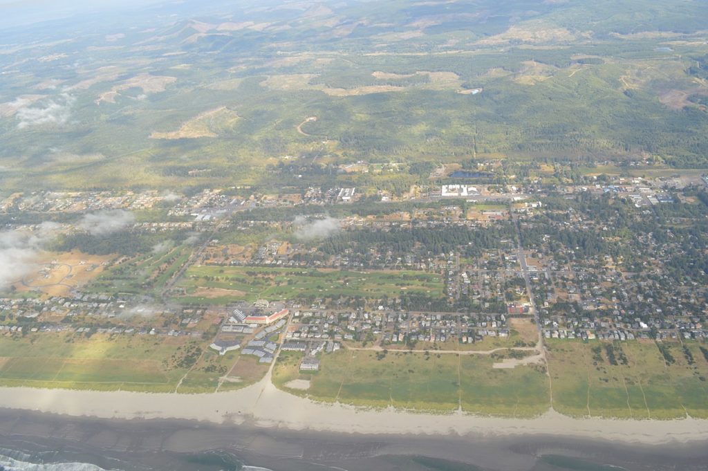 There's a Gorgeous Sand Dollar Beach in Oregon And You Must Go