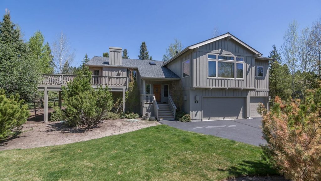 10 Stunning Sunriver Vacation Rentals For Your Next Oregon Getaway