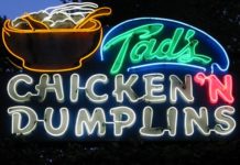 Tad's Chicken 'N Dumplins