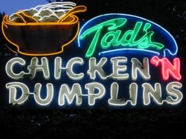 Tad's Chicken 'N Dumplins