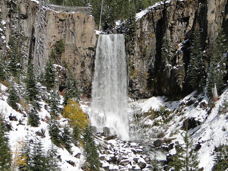 tumalo falls