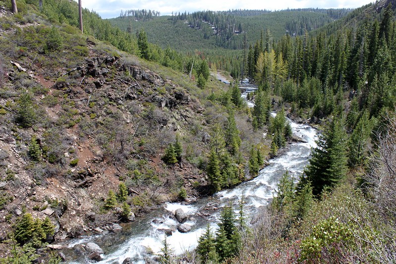 tumalo falls