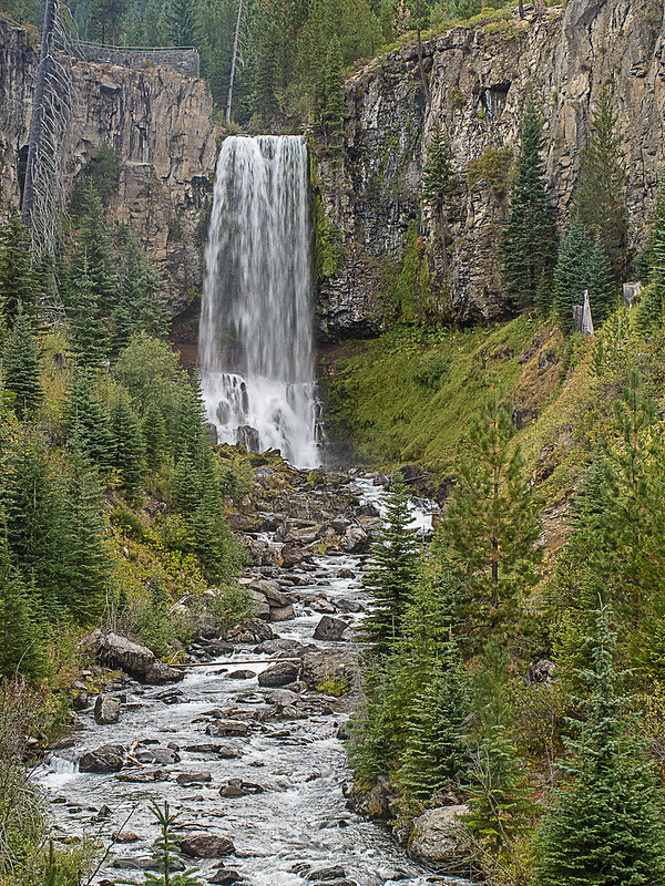 tumalo falls