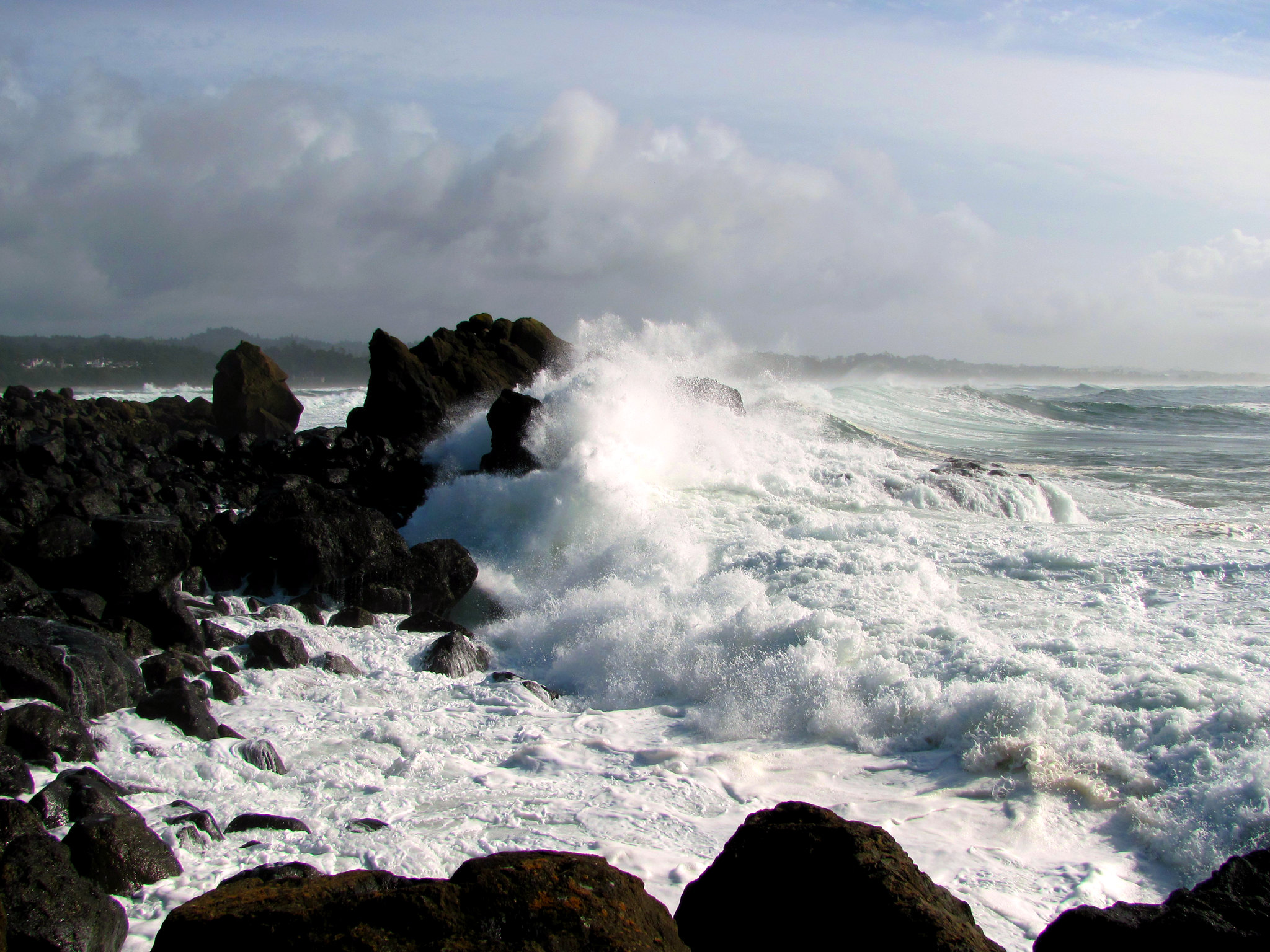 Gale Warning, Possible 20 Foot Waves On Oregon Coast For Next Two Days