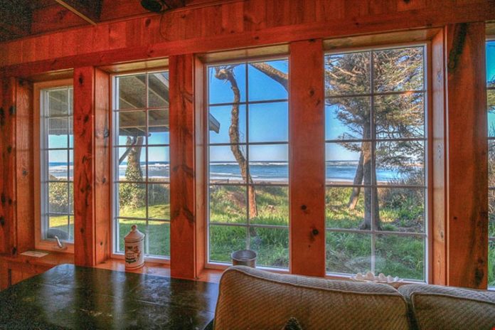 14 Oregon Vacation Rentals With Killer Views