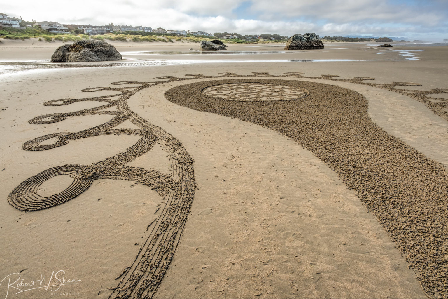 Stunning Sand Art: Magical Sand Labyrinths On The Oregon Coast