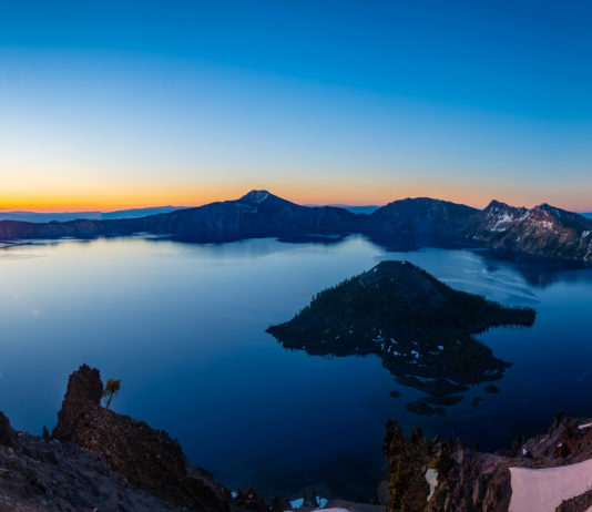 Crater Lake Sunset, places to visit in Oregon