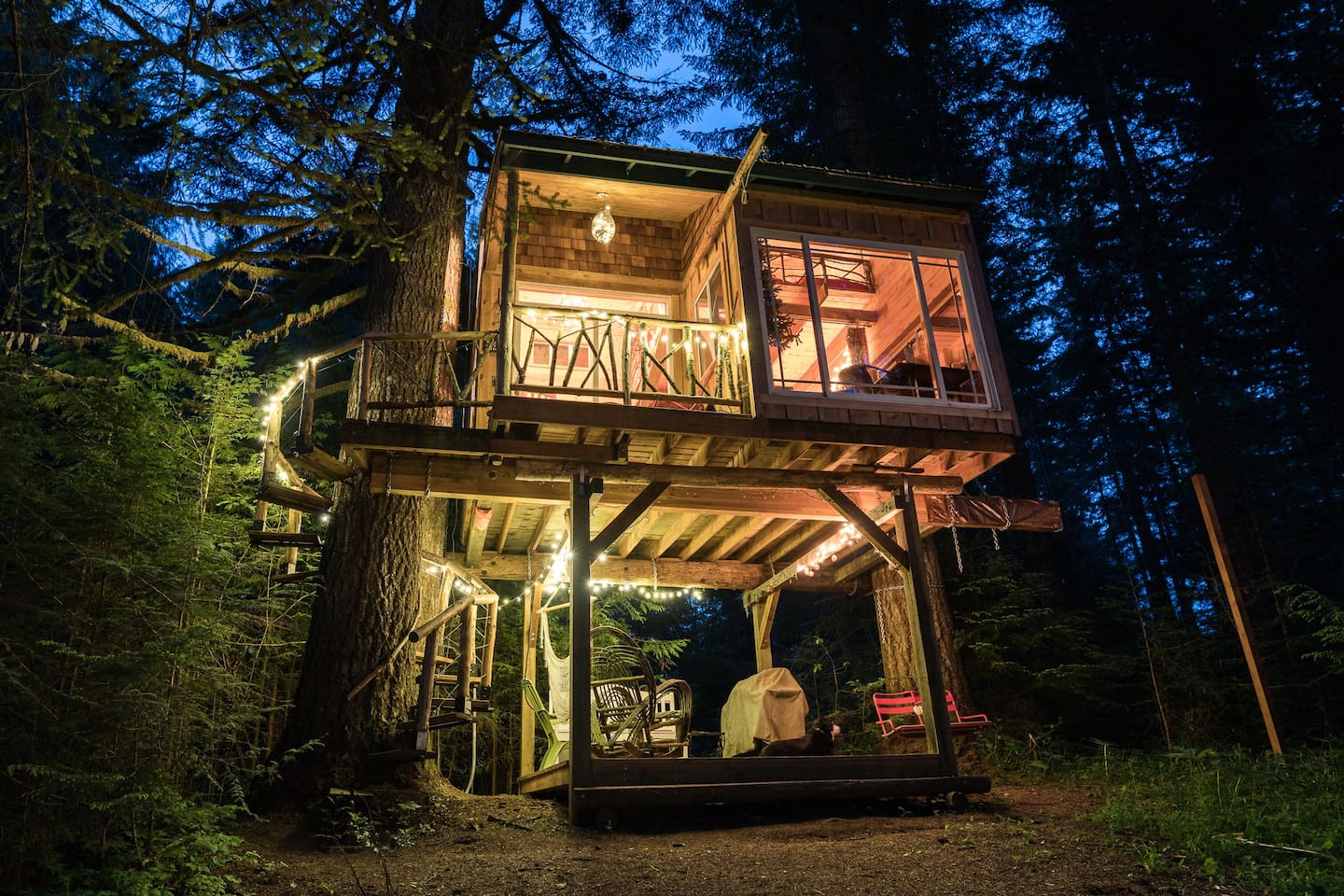 Book Your Overnight Stay At This Magical Treehouse  In Oregon  That Oregon  Life