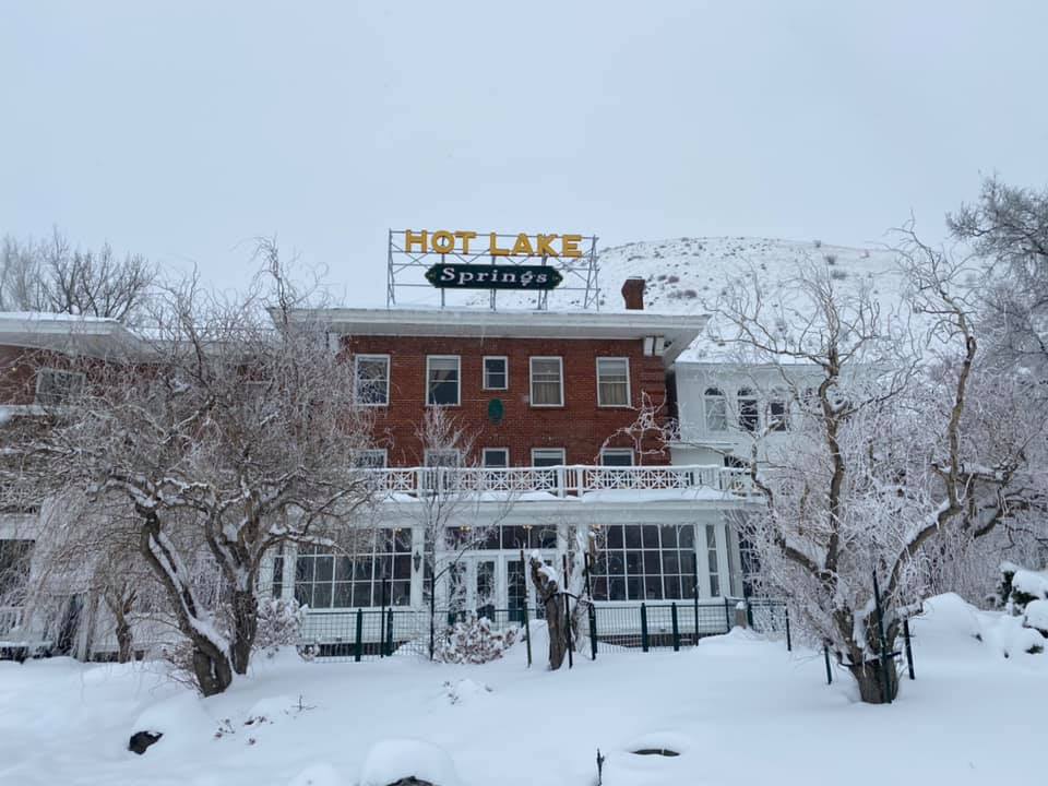 the lodge hot lake springs oregon