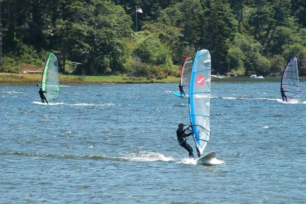 Learn To Kiteboard And Windsurf On This Gorgeous Oregon Coast Lake