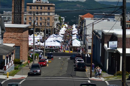 Astoria Sunday Market to Return to Oregon Coast May 9