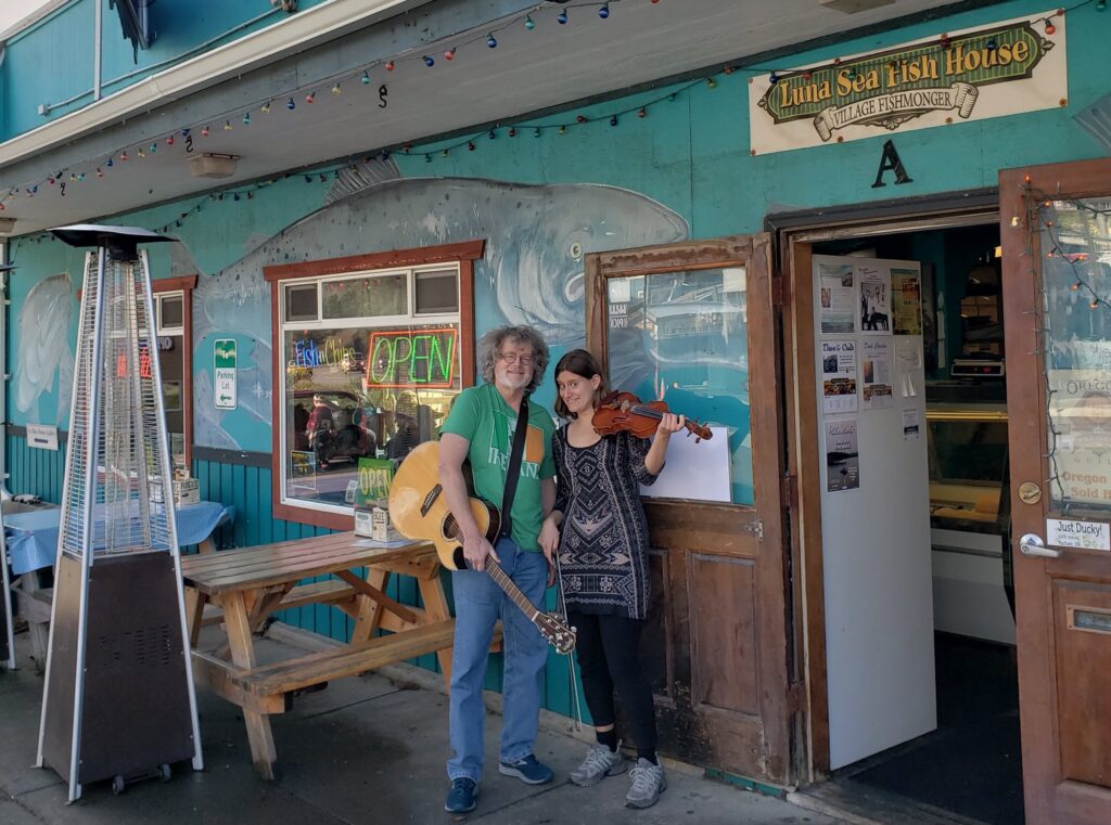 luna sea fish house yachats oregon things to do