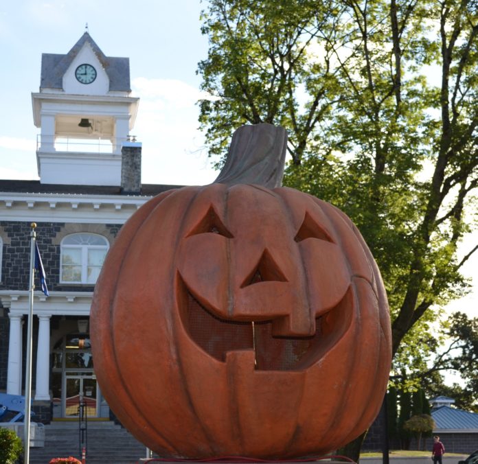 Halloweentown Oregon: A Month Long Event in St. Helens