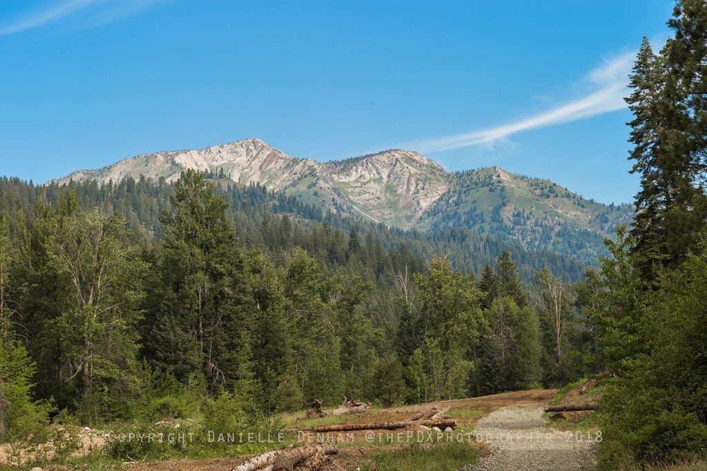 wallowa mountains eastern oregon road trip