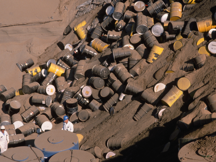 hanford washington nuclear waste drums