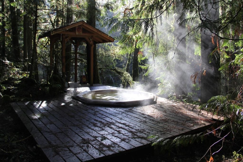 A beautiful outdoor hot tub in the woods near Cottage Grove Oregon