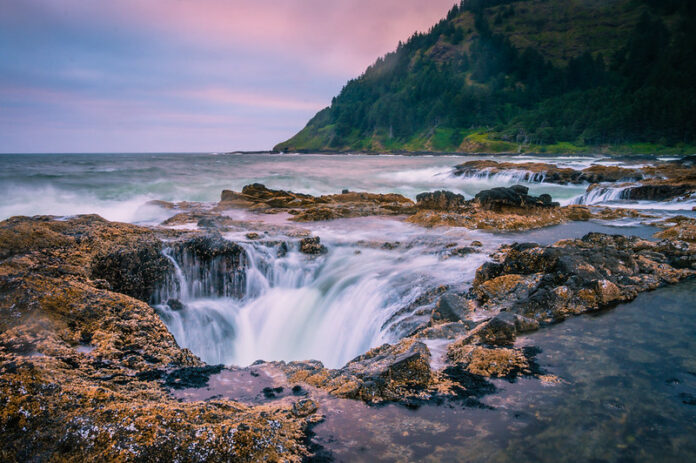 Thor’s Well: The Mysterious Hole Draining The Pacific Ocean