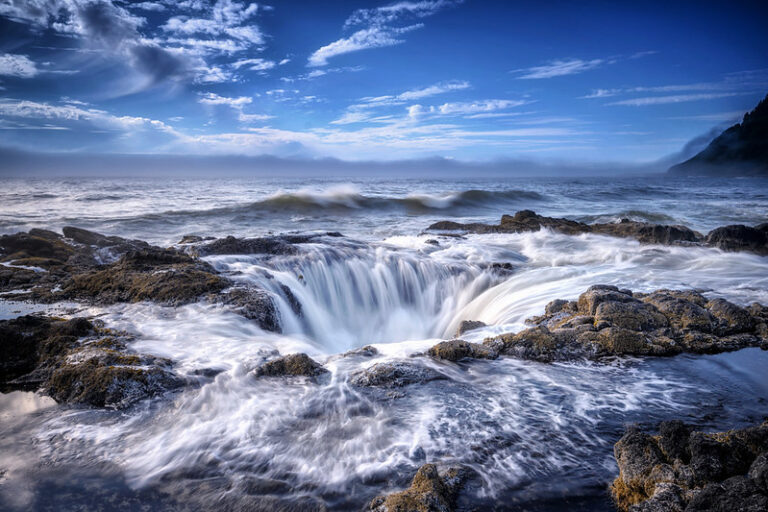 Thor’s Well: The Mysterious Hole Draining The Pacific Ocean