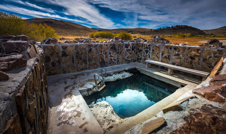 This Remote Oregon Hot Springs Lets You Soak Beneath Desert Skies Where Wild Horses Roam