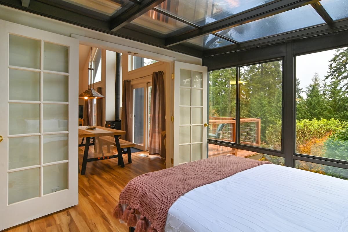 Stay In The Cutest Luxury Airbnb Near Eugene Oregon