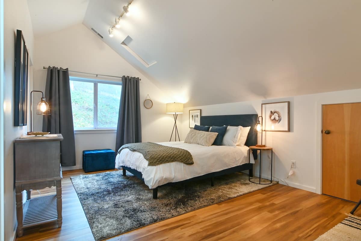 Stay In The Cutest Luxury Airbnb Near Eugene Oregon