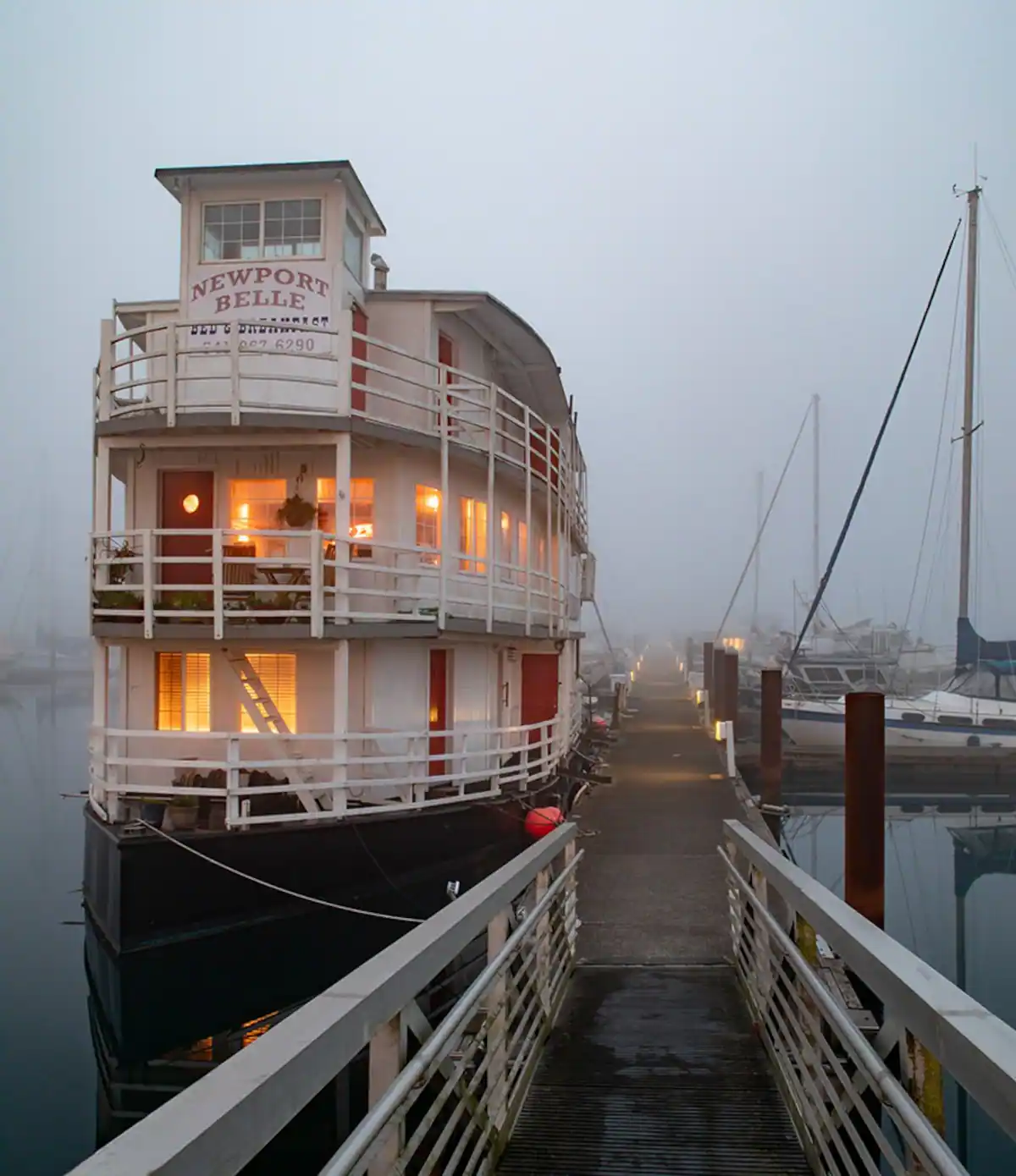 newport oregon airbnb