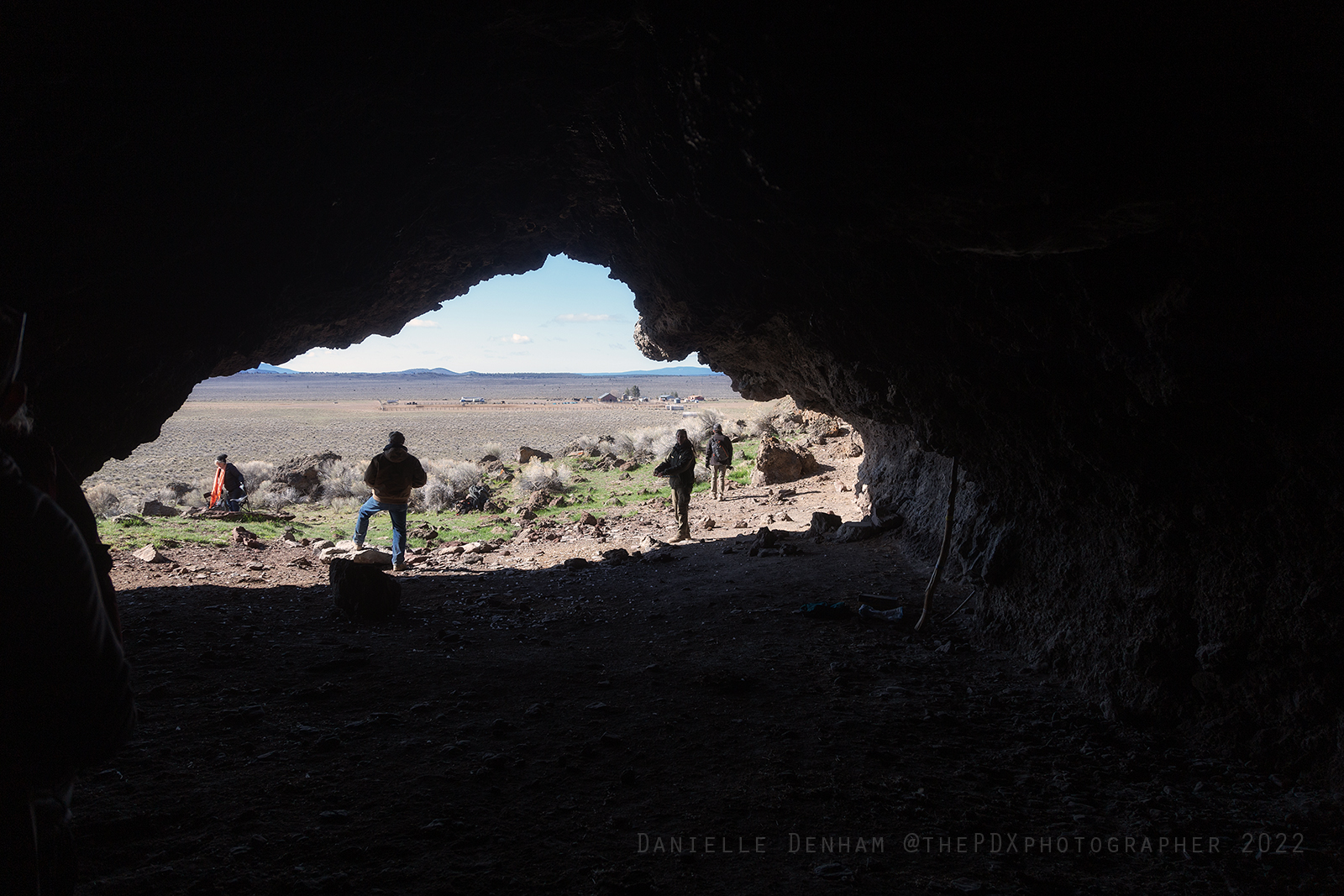 fort rock cave oregon