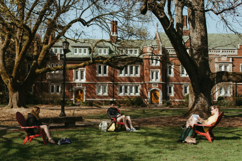 Visiting This Oregon College Is Like Going To Hogwarts!