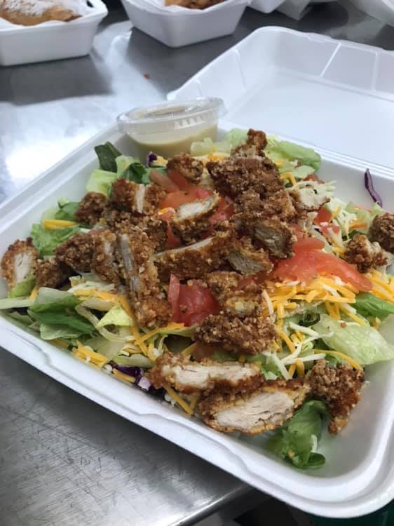 A tasty salad with chicken at The Barlow Trail Roadhouse on Mount Hood in Oregon.