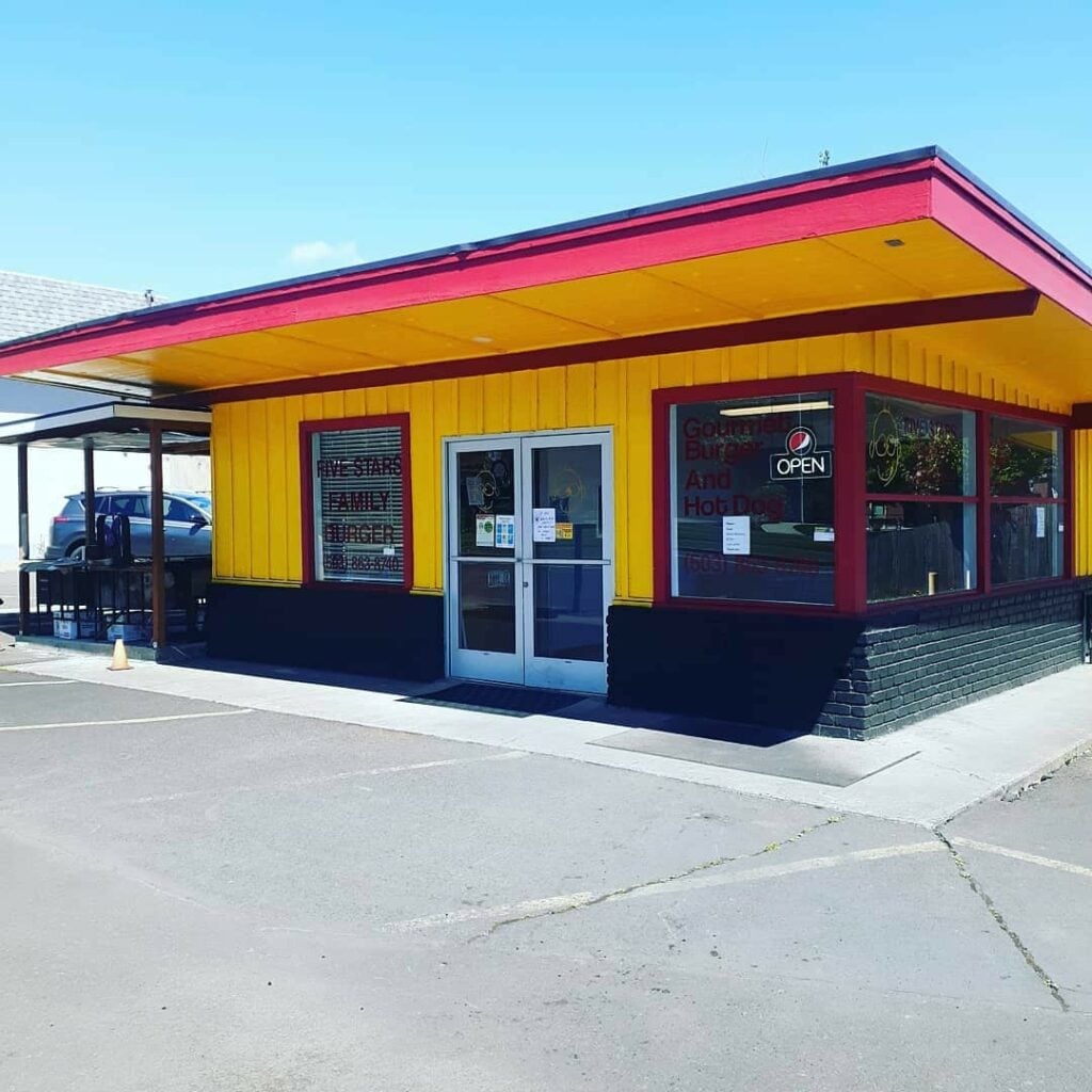 The outside of Five Stars Family Burger