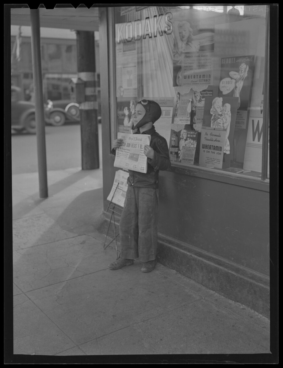 al monner oregon WWII photographs