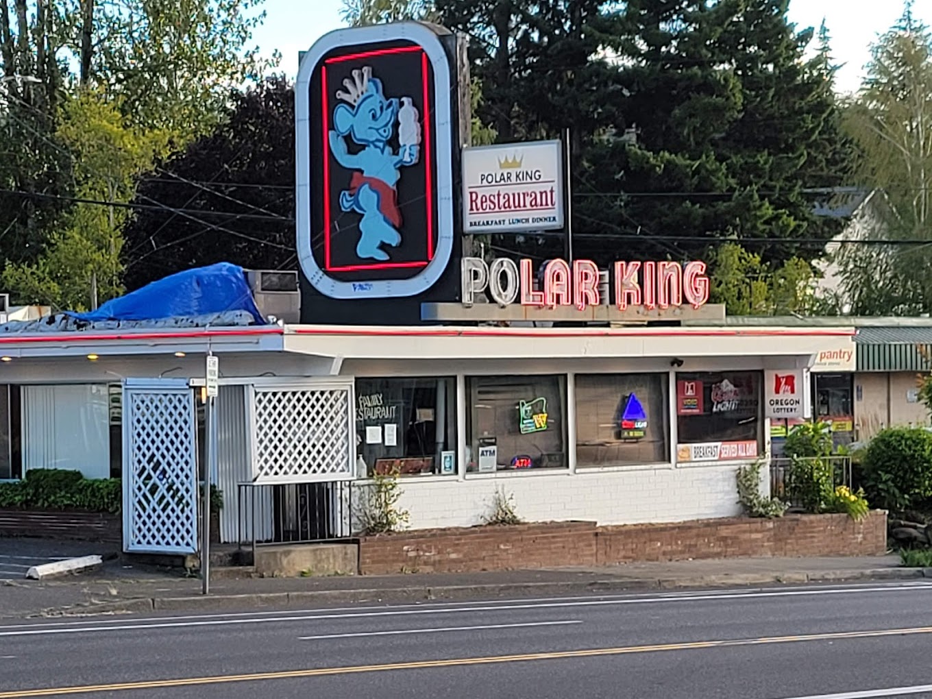 The Polar King Has Been Serving Tasty Homestyle Food For Over 70 Years