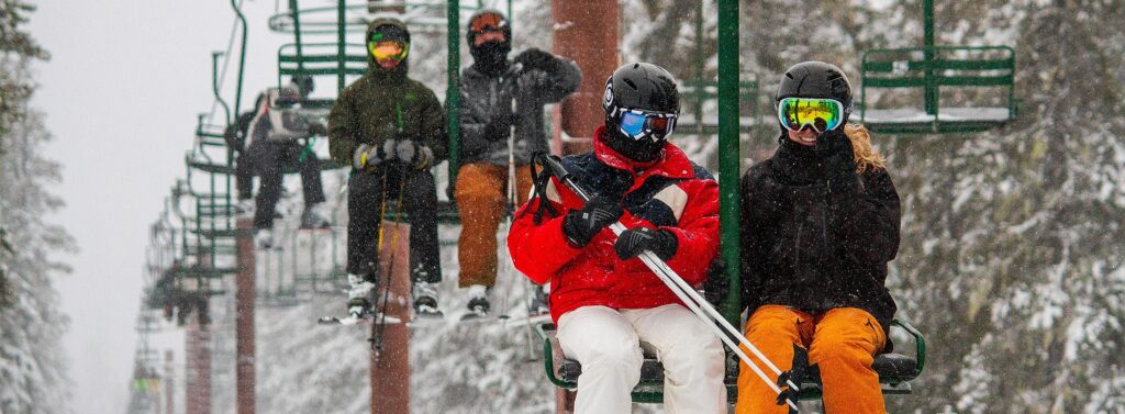 skiing at timberline lodge