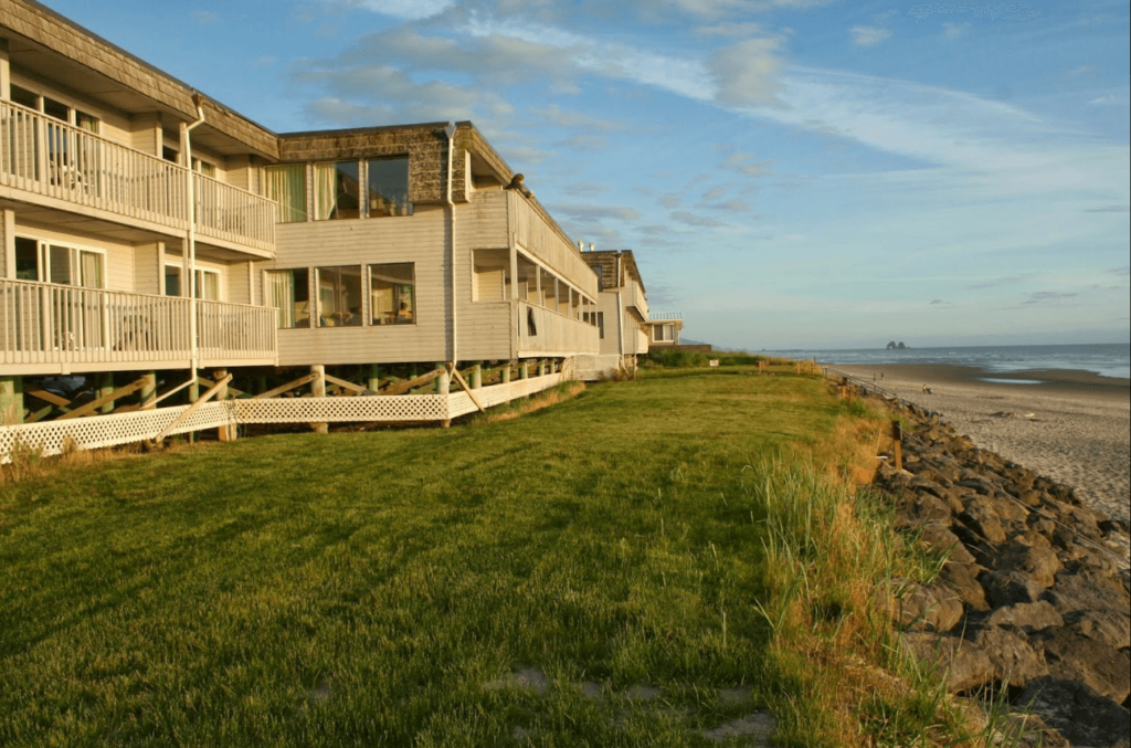 Rockaway Beach, Oregon, Surfside Resort