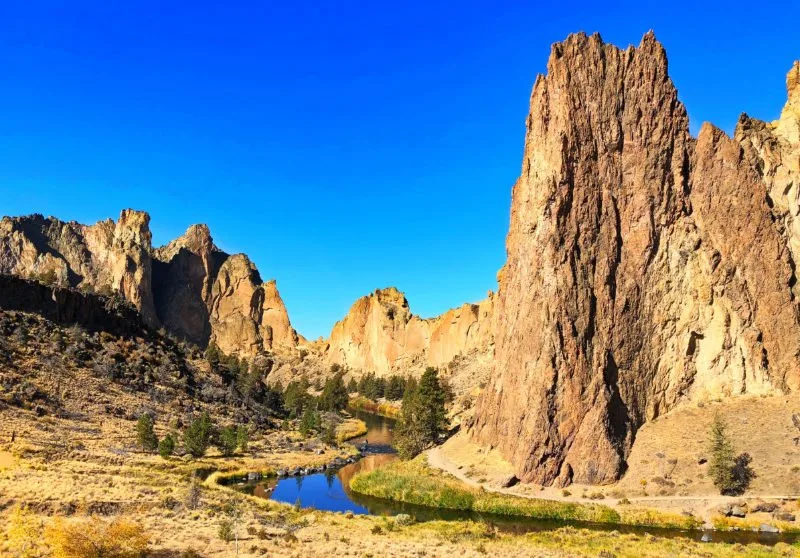 rim rock trail, crooked river