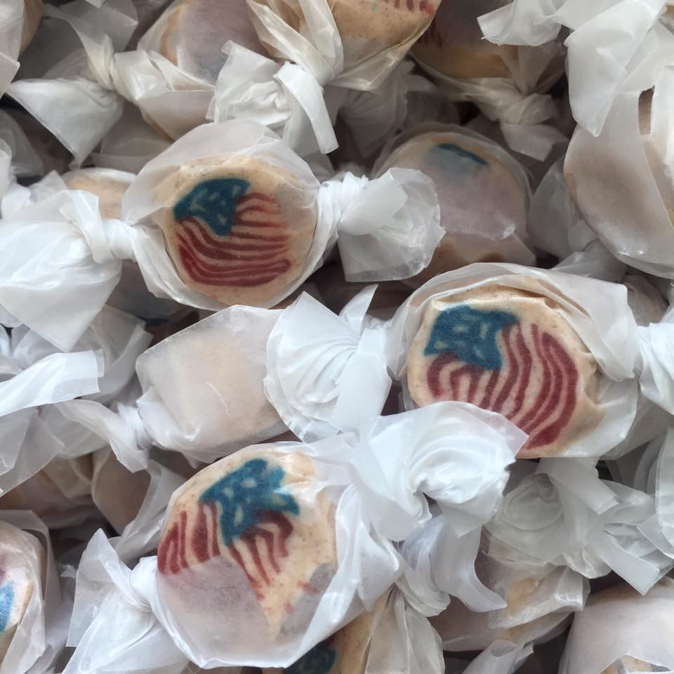 Apple pie saltwater taffy