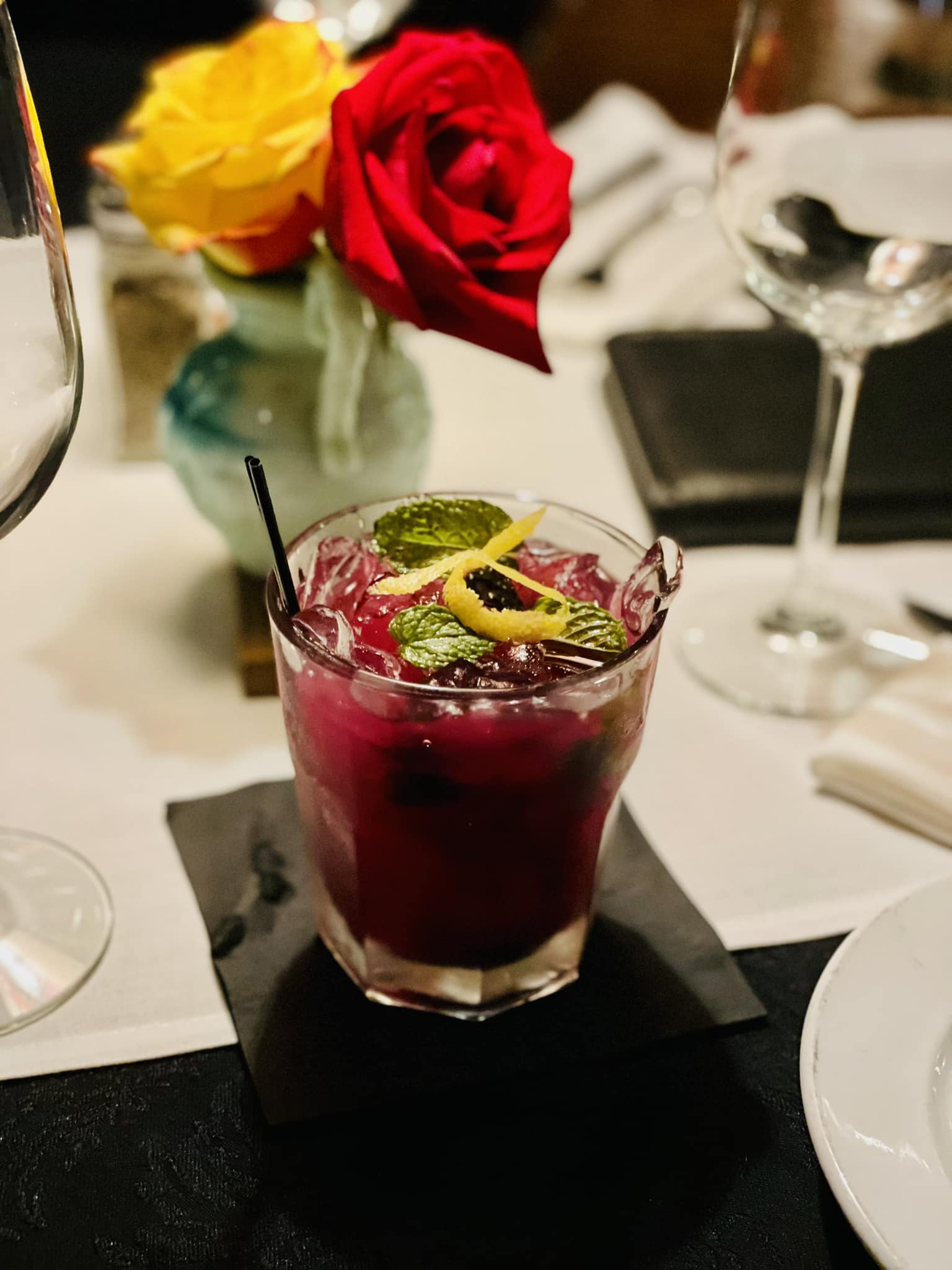 This Classic Steakhouse In Oregon Is A Carnivore's Dream Come True