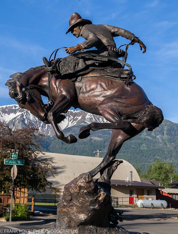 joseph, oregon, bronze statue, cowboy