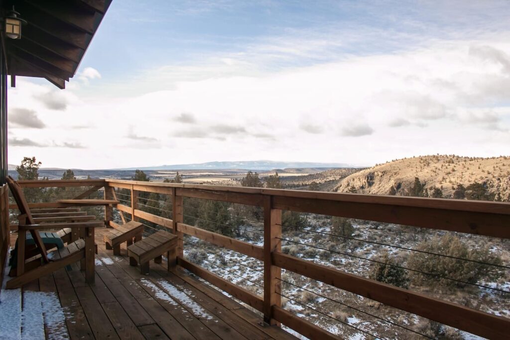 airbnb central oregon